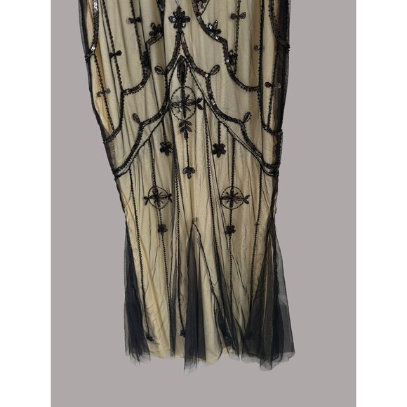 Vintage-Inspired Black Sequin Embellished Maxi Gown With Sheer Tulle Overlay & S - Picture 4 of 8